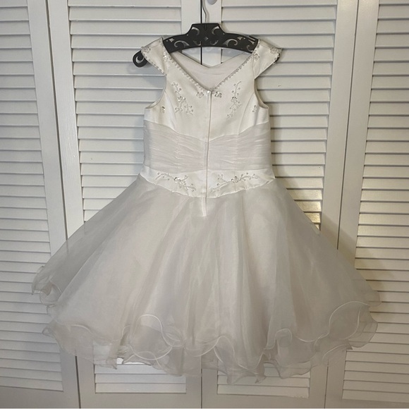 Mary’s Bridal | NWT White Formal Girl’s Dress| Size 10 - Picture 3 of 9